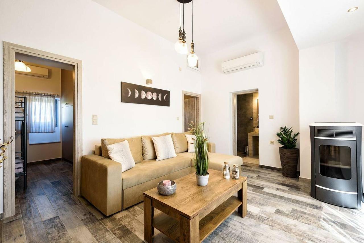 Louros House Apartment *