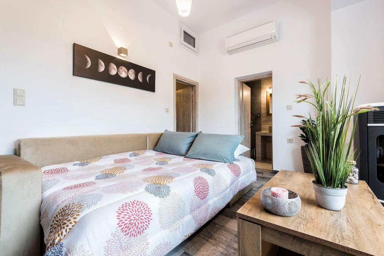 Louros House Marmara