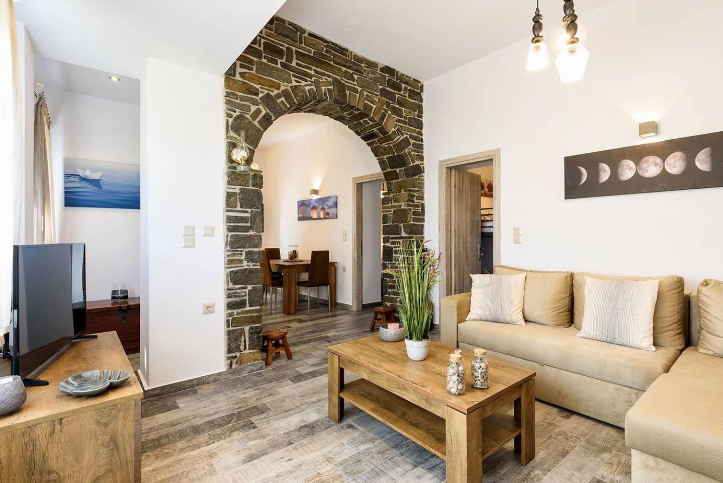 Apartment Louros House